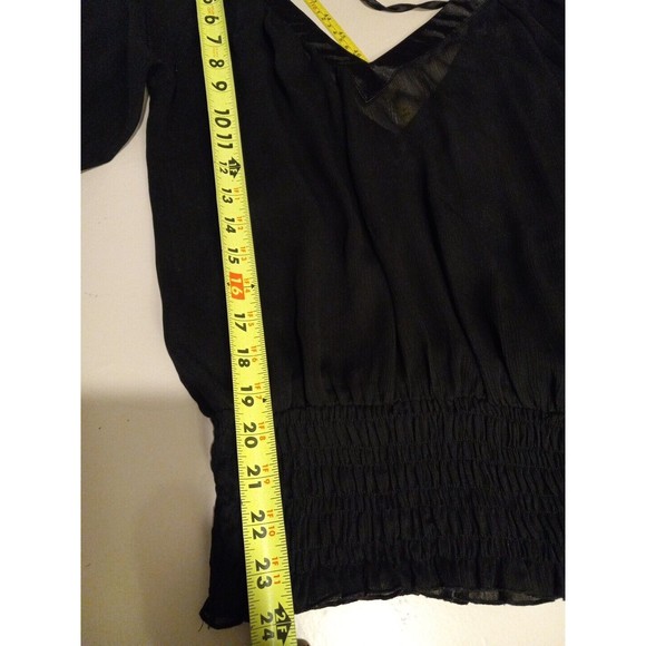 Guess womens Total sheer 3/4 sleeve Blouse‎  size small - Picture 14 of 14